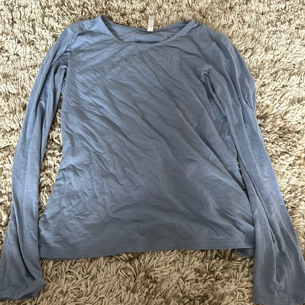 Long sleeve fabletics top